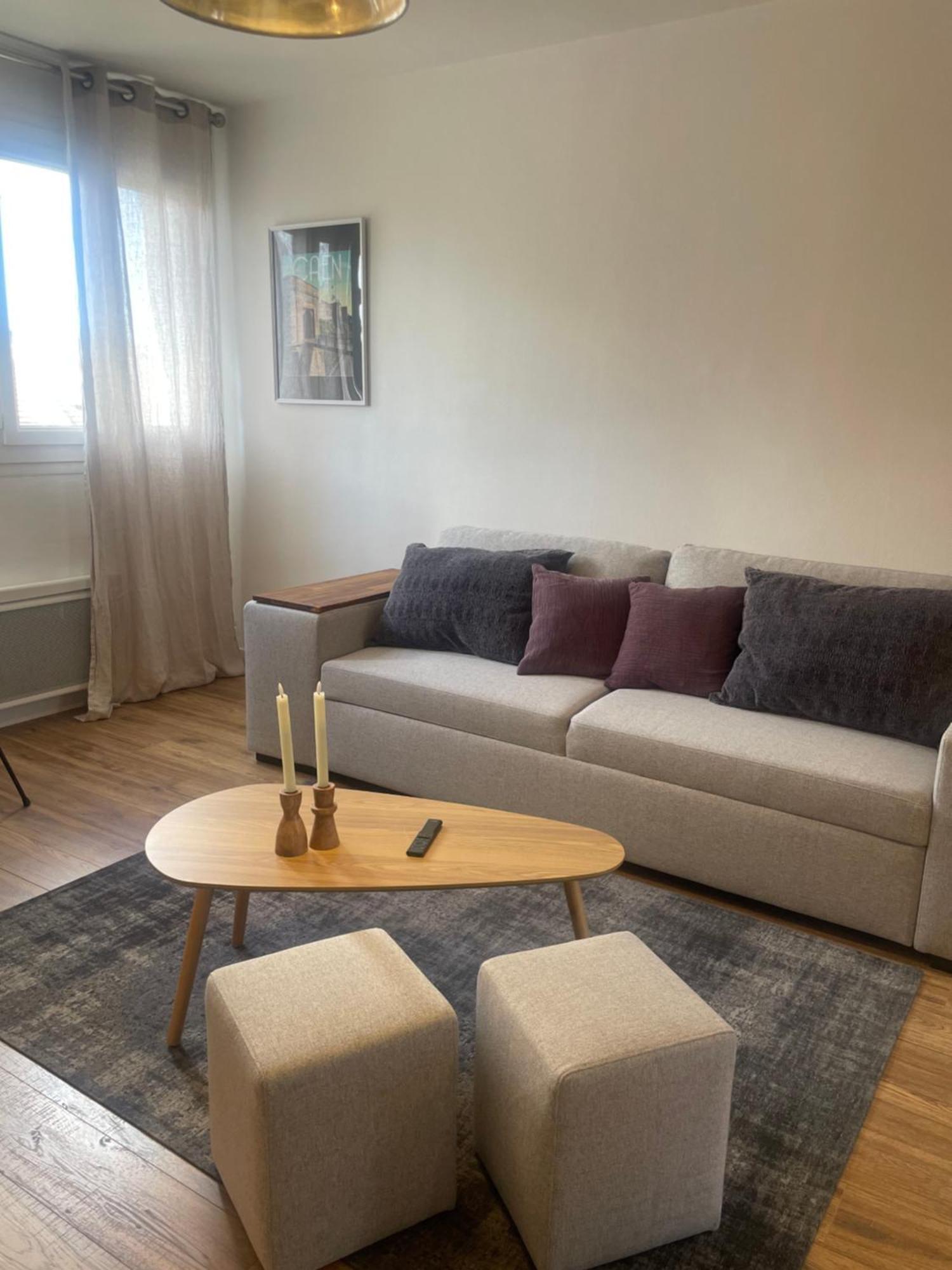 Le Vaugueux Apartamento Caen Exterior foto