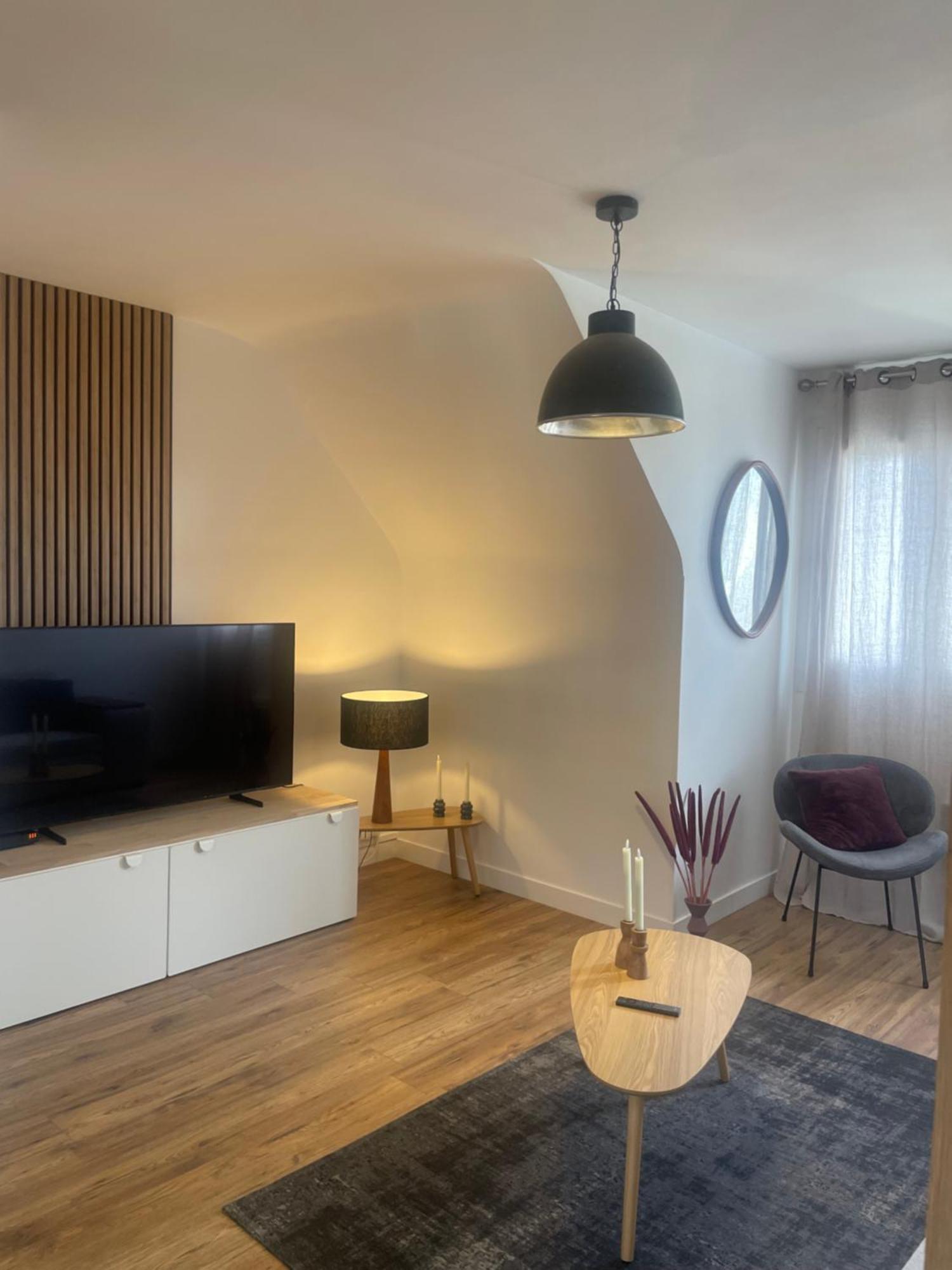 Le Vaugueux Apartamento Caen Exterior foto